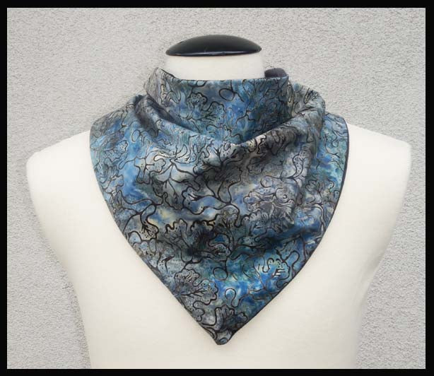 Rogey BANDANA - GREY LEAF BATIK