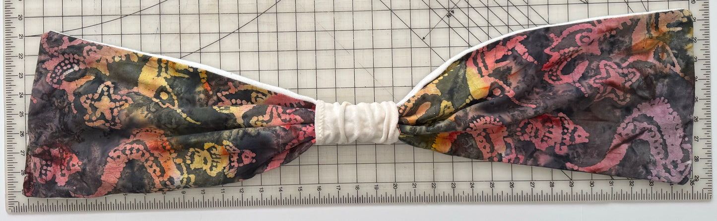 Rogey Scarf_SCORPION BATIK